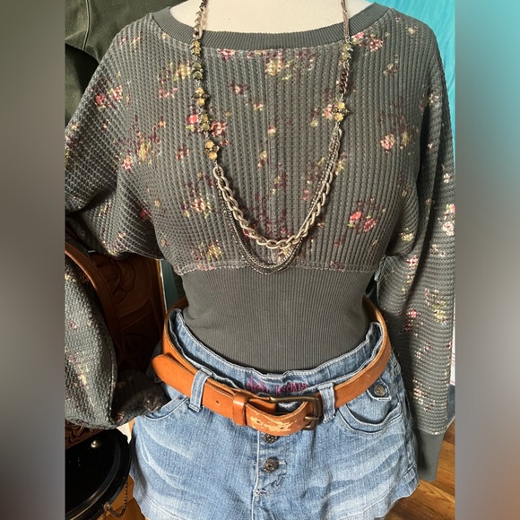 Free People Tops - Free People One Remy Pullover Thermal top size small.